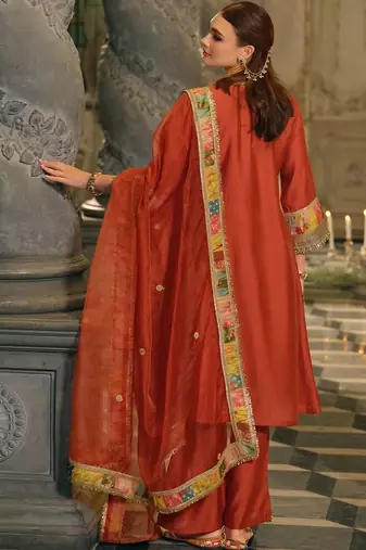 Women Ethnic Motifs Printed Regular Sequinned Kurta with Trousers & With Dupatta