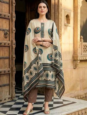 Women Printed Regular Pure Cotton Kurta with Trousers & With Dupatta 4