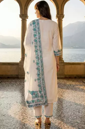 Women Ethnic Motifs Embroidered Regular Thread Work Pure Cotton Kurta with Trousers & With Dupatta