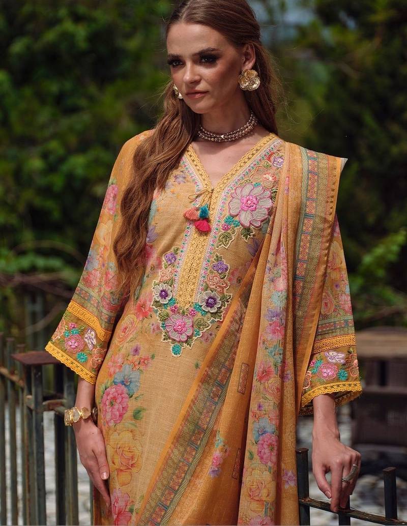 Women Floral Printed Regular Thread Work Linen Kurta with Trousers & With Dupatta
