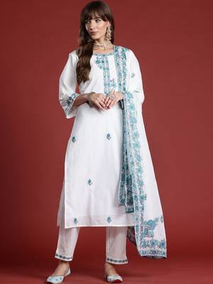 Women Floral Embroidered Regular Thread Work Pure Cotton Kurta with Trousers & With Dupatta 1