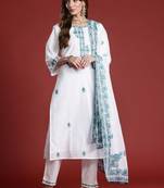 Women Floral Embroidered Regular Thread Work Pure Cotton Kurta with Trousers & With Dupatta