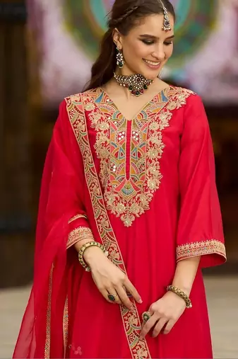 Women Ethnic Motifs Embroidered Regular Thread Work Kurta with Trousers & With Dupatta