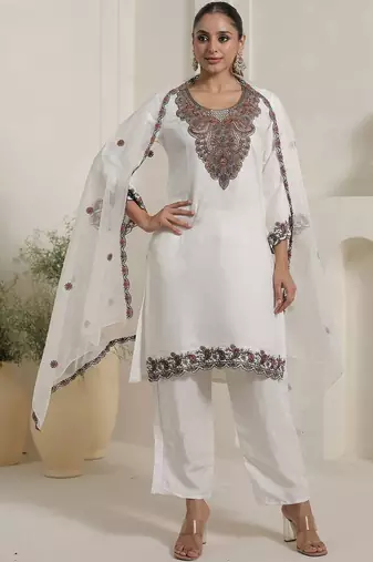 Women Ethnic Motifs Embroidered Regular Thread Work Kurta with Trousers & With Dupatta