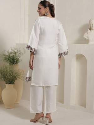Women Ethnic Motifs Embroidered Regular Thread Work Kurta with Trousers & With Dupatta 3