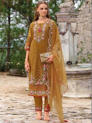 Women Floral Embroidered Regular Thread Work Kurta with Trousers & With Dupatta 3