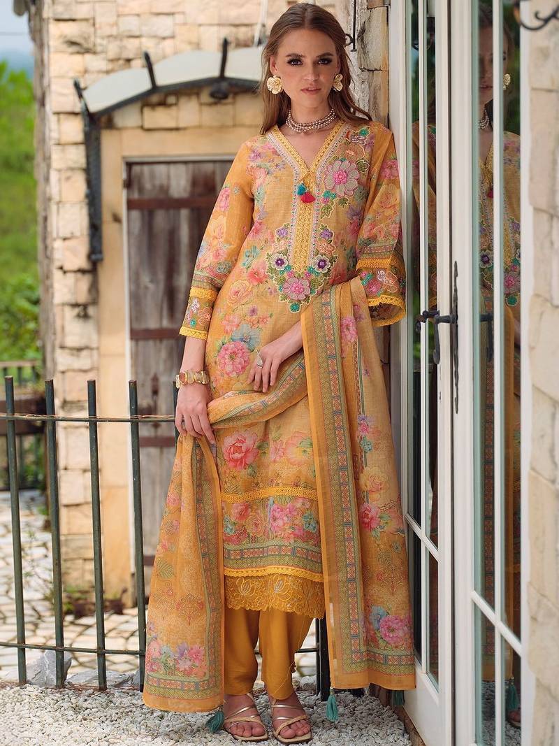 Women Floral Printed Regular Thread Work Linen Kurta with Trousers & With Dupatta