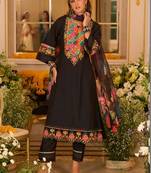 Women Floral Embroidered Regular Thread Work Kurta with Trousers & With Dupatta