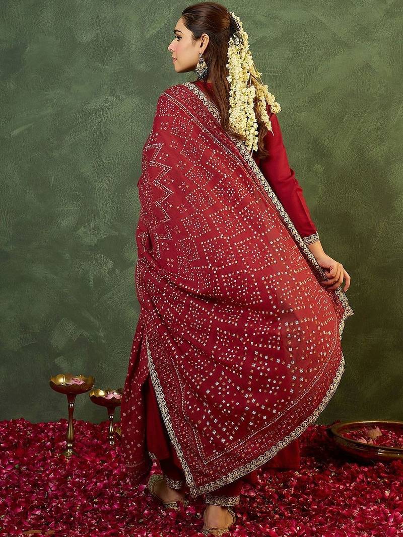Women Ethnic Motifs Embroidered Panelled Kurta with Trousers & With Dupatta