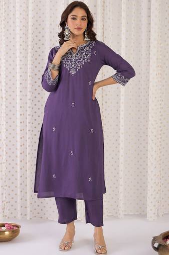 Women Ethnic Motifs Embroidered Regular Thread Work Kurta with Trousers & With Dupatta