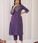 Women Ethnic Motifs Embroidered Regular Thread Work Kurta with Trousers & With Dupatta