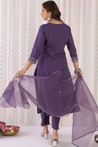 Women Ethnic Motifs Embroidered Regular Thread Work Kurta with Trousers & With Dupatta