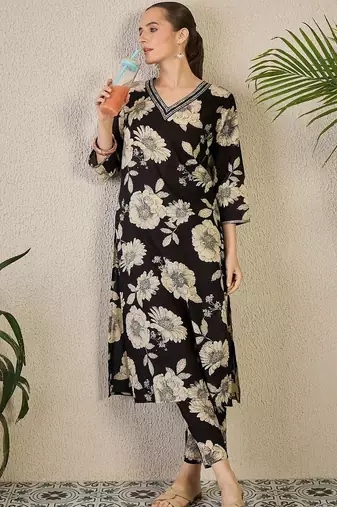 Women Floral Printed Regular Thread Work Pure Cotton Kurta with Trousers