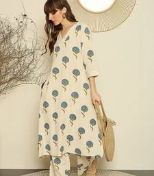Women Floral Printed Regular Thread Work Kurta with Palazzos