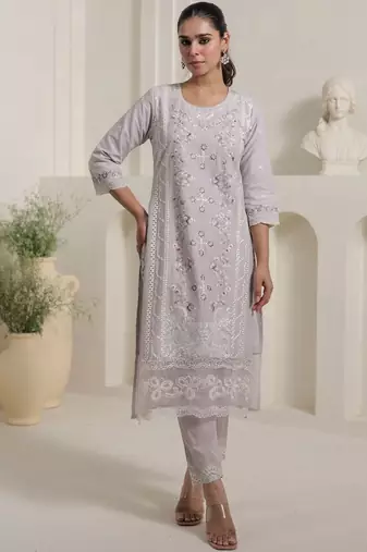 Women Floral Embroidered Regular Thread Work Pure Cotton Kurta with Trousers & With Dupatta