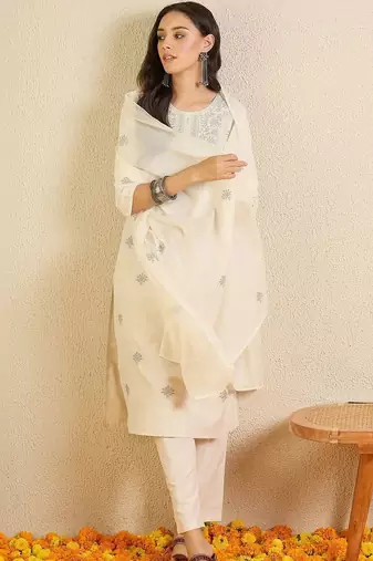 Women Ethnic Motifs Embroidered Regular Thread Work Pure Cotton Kurta with Trousers & With Dupatta