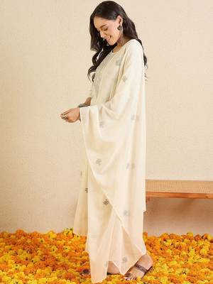 Women Ethnic Motifs Embroidered Regular Thread Work Pure Cotton Kurta with Trousers & With Dupatta 5