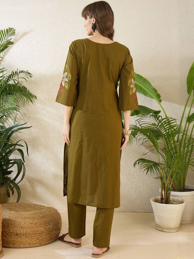 Women Floral Embroidered Regular Sequinned Pure Cotton Kurta with Trousers