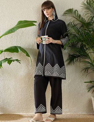 Embroidered Thread Work Pure Cotton A Line Kurta With Trousers 1