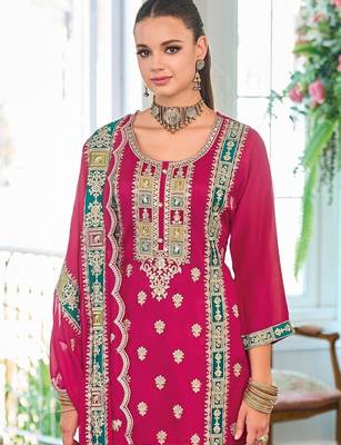 Women Ethnic Motifs Embroidered Kurta with Trousers & Dupatta 2