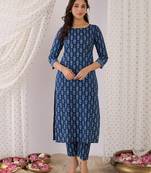 Women Ethnic Motifs Printed  Cotton Kurta with Trousers