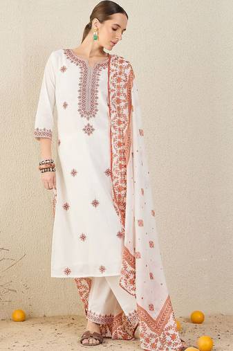 Women Floral Embroidered Cotton Kurta with Trousers & Dupatta