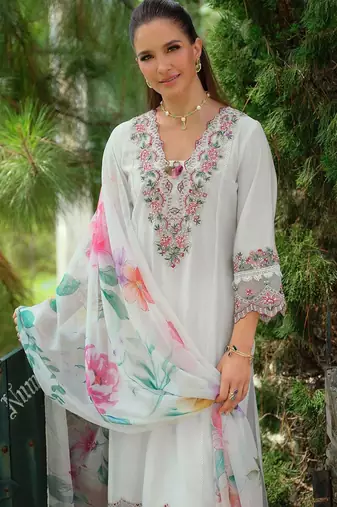 Floral Yoke Design Square Neck Thread Work A-Line Kurta With Trousers & Dupatta