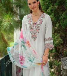 Floral Yoke Design Square Neck Thread Work A-Line Kurta With Trousers & Dupatta