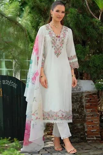 Floral Yoke Design Square Neck Thread Work A-Line Kurta With Trousers & Dupatta