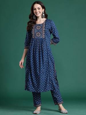 Women Ethnic Motif Printed Pure Cotton A-Line Kurta Set 3