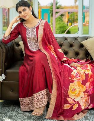 Ethnic Motifs Embroidered Sequinned A Line Kurta With Trousers & Dupatta 5