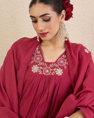 Women Regular Sequinned Pure Cotton Kurta with Trousers & Dupatta 1