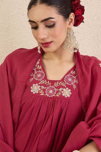 Women Regular Sequinned  Cotton Kurta with Trousers & Dupatta