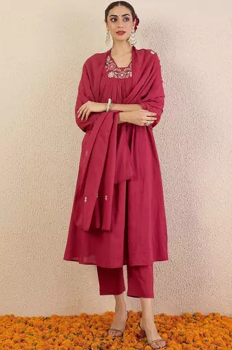 Women Regular Sequinned Pure Cotton Kurta with Trousers & Dupatta