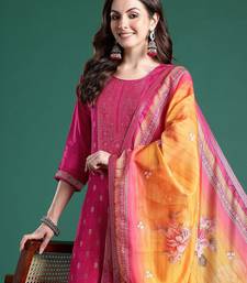 Women Ethnic Motifs Woven Design Kurta with Trousers & With Dupatta
