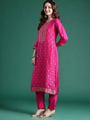 Women Ethnic Motifs Woven Design Kurta with Trousers & With Dupatta 6
