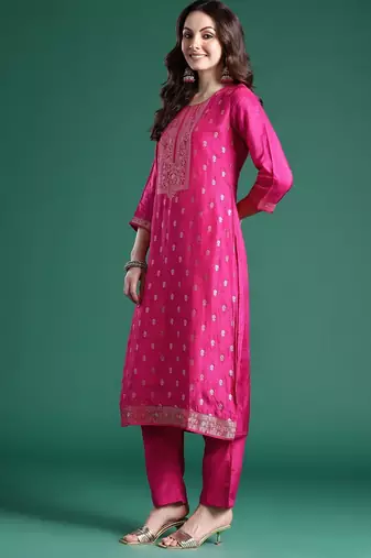 Women Ethnic Motifs Woven Design Kurta with Trousers & With Dupatta