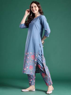 Floral Printed Regular Sequinned Pure Cotton Kurta with Trousers 4