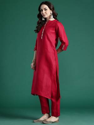 Ethnic Motifs Embroidered Regular Kurta with Trousers & Dupatta 5