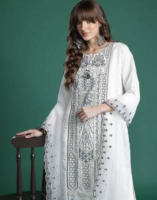 Embroidered Kurta with Trousers & Dupatta 2