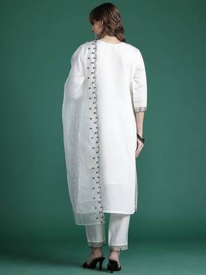 Embroidered Kurta with Trousers & Dupatta 7