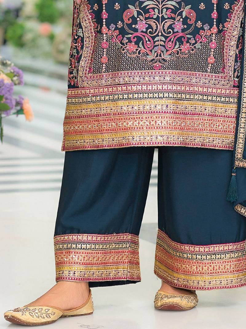 Women Ethnic Motifs Embroidered Regular Mirror Work Kurta with Palazzos & With Dupatta