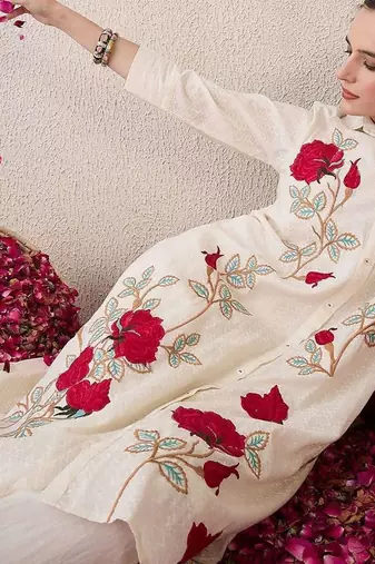 Floral Embroidered Shirt Collar Pure Cotton A-Line Kurta With Trousers