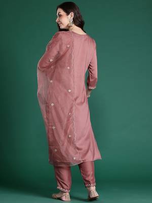 Ethnic Motifs Embroidered Sequinned Kurta with Trousers & With Dupatta 7