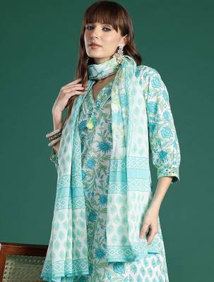 Women Floral Printed Regular Pure Cotton Kurta with Trousers & With Dupatta 2