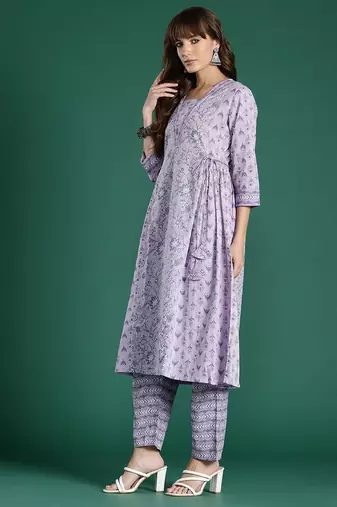 Floral Printed Pleated Pure Cotton Kurta With Trousers & Dupatta