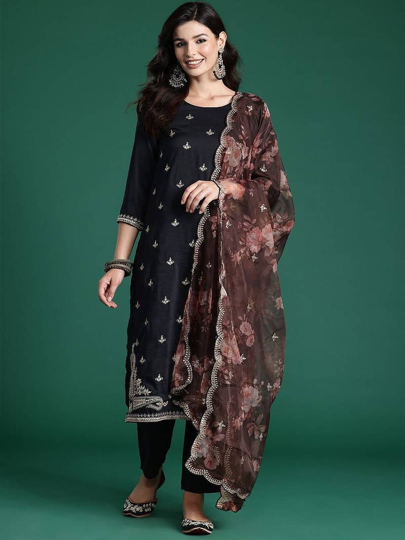 Ethnic Motifs Embroidered Sequinned Kurta With Trousers & Dupatta