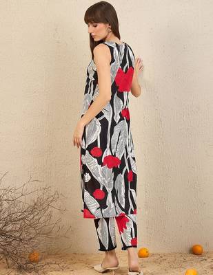 Floral Printed Pure Cotton Straight Kurta With Trousers 6