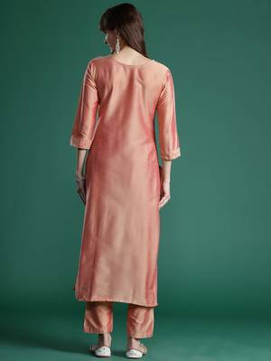 Floral Embroidered Thread Work Kurta with Trousers 6