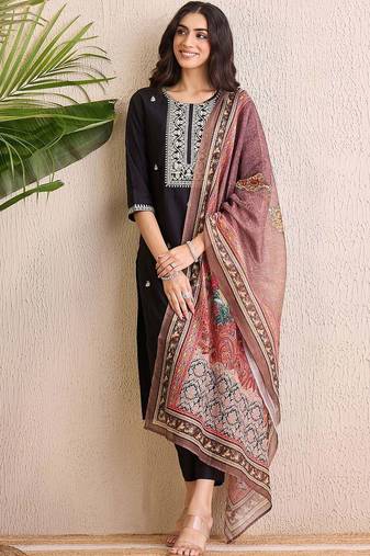 Women Ethnic Motifs Embroidered Regular Liva Kurta with Trousers & With Dupatta